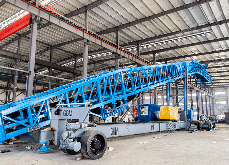 ship loader