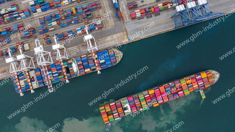 Container vessel
