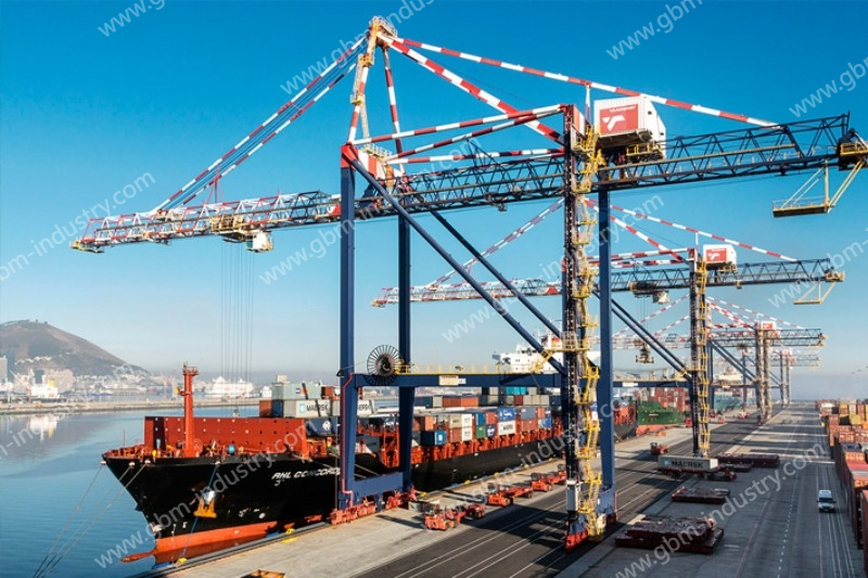 STS Crane