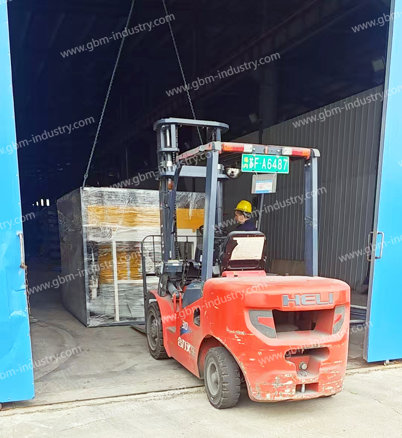 telescopic chute